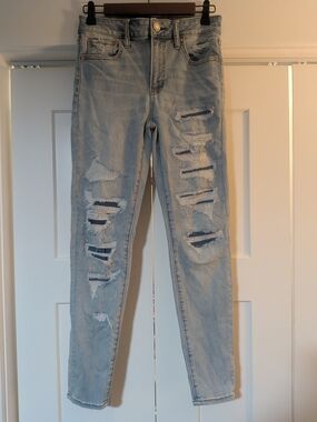 American Eagle blue jeans denim size 6 ripped torn distressed skinny pencil 